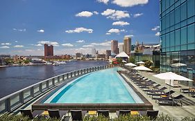 Four Seasons Baltimore 5*